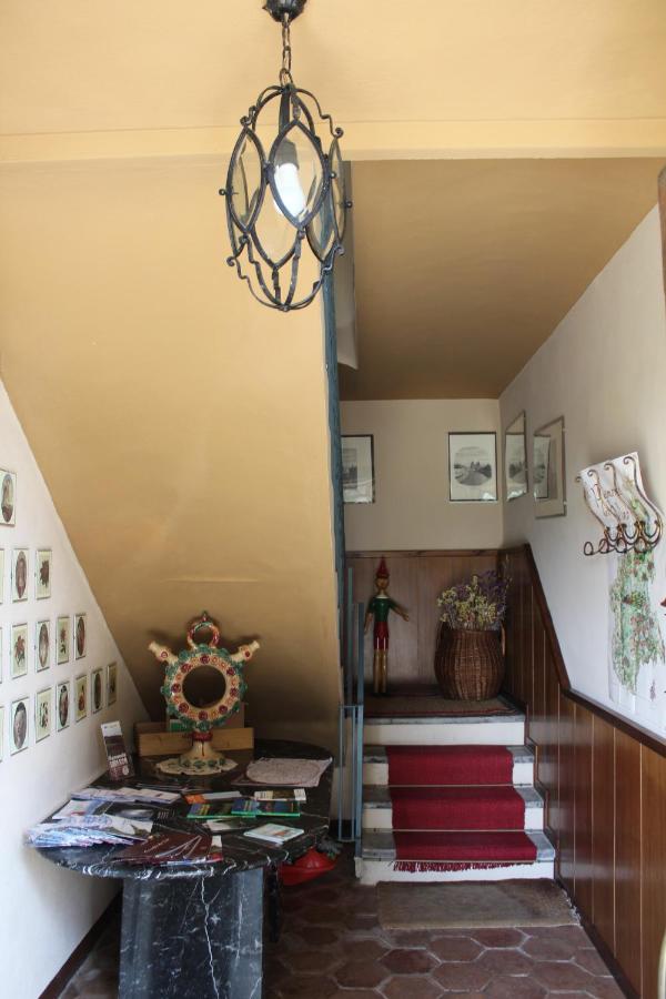 Agriturismo La Rovere Cossano Belbo Buitenkant foto