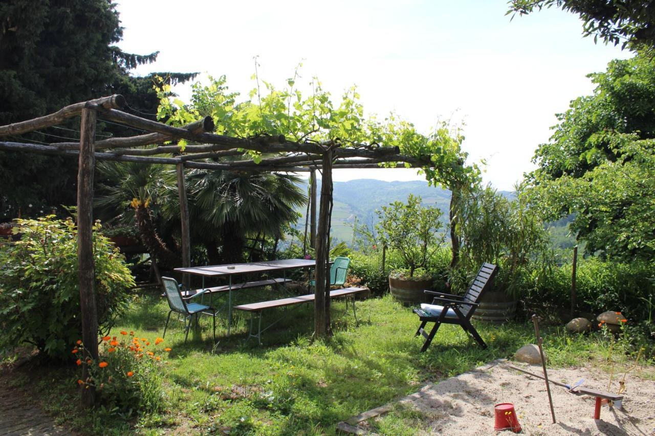 Agriturismo La Rovere Villa Cossano Belbo Buitenkant foto