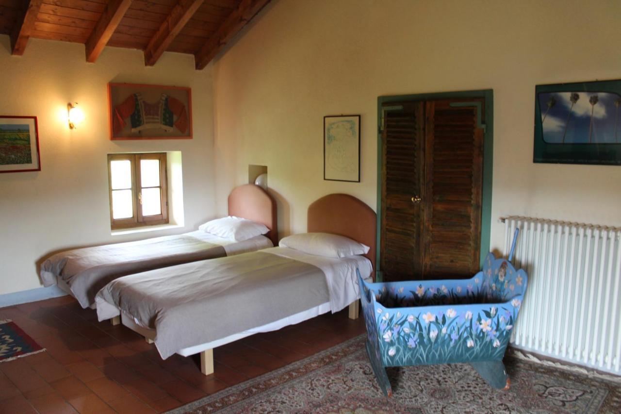 Agriturismo La Rovere Cossano Belbo Buitenkant foto