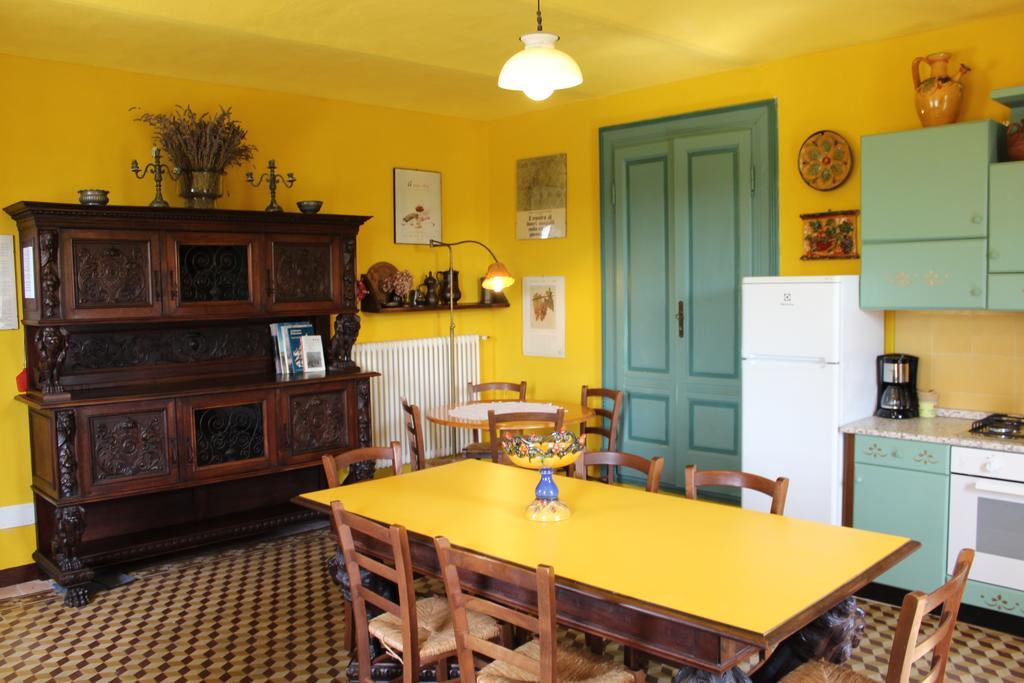 Agriturismo La Rovere Cossano Belbo Buitenkant foto